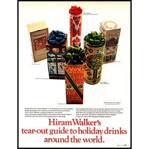 1970 Hiram Walker Christmas Gift Wrap Box Liquor Vintage Print Ad Wall Art Decor